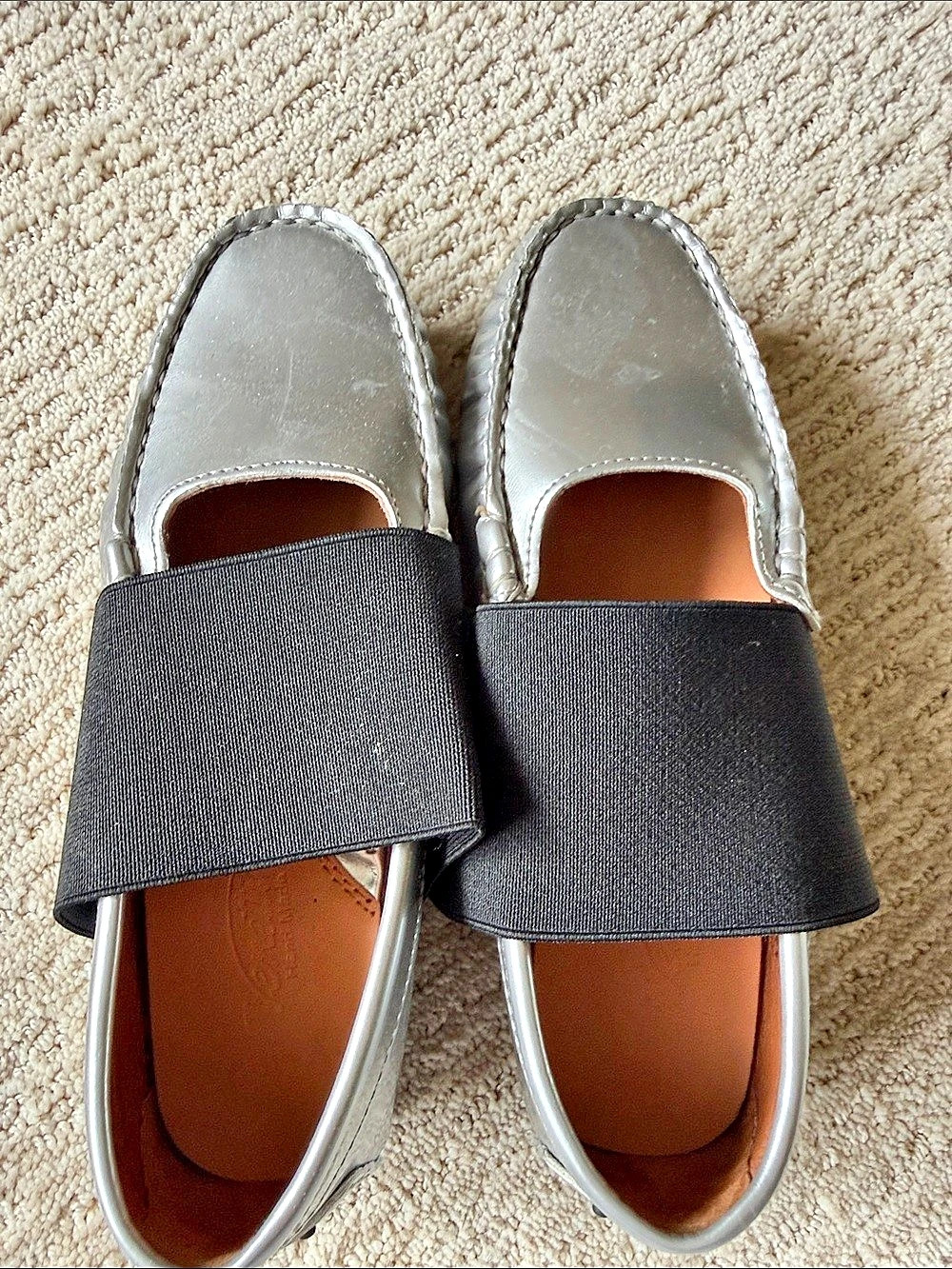 Venetini Slip-On Loafers Gray & Black EU 33